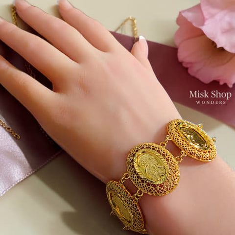 Ottoman style gold bracelet engraved design

