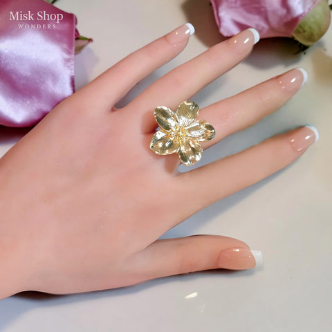 18K gold plated 3D flower stainless steel adjustable ring – Misk Shop