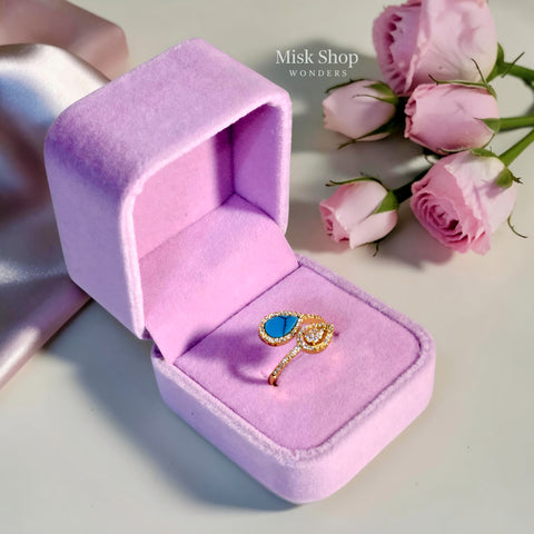 Natural Shell Teardrop Zircon Ring – Adjustable