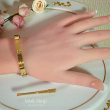 Gold love screw bangle with screwdriver thick design standard size
