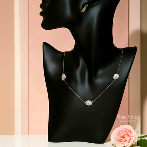 Women zircon necklace set gold plated European inspired design
