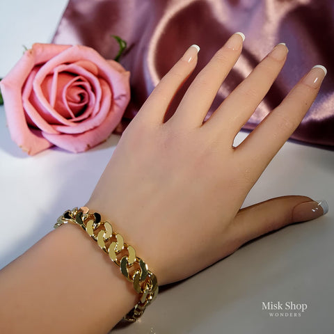 اسوارة جنزير عريض ذهب 18 كلاسيك من Misk Shop بتصميم جريء وأنيق