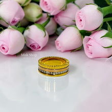 Gold and rose gold multi-band zirconia ring