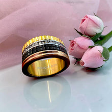 Boucheron-inspired black multi-tone zirconia ring close-up