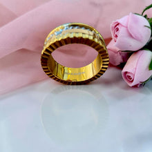 Boucheron-inspired gold and rose gold ring reverse view