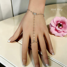 
كف فراشة ناعم مرصع زركون مطلي روديوم قابل للتعديل من Misk Shop