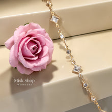 سنسال زيركون بأشكال هندسية مع قفل دائري أمامي من Misk Shop