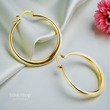 قرط هوب ذهبي بتصميم دائري ناعم (Bold Hoop Earrings)