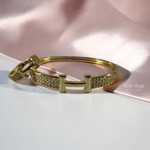 طقم سوار وخاتم تصميم H مطلي ذهب عيار 18 مرصع زيركون فاخر من Misk Shop