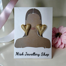 حلق قلب مرصع زيركون مطلي ذهب من Misk Shop