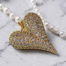 حلق قلب مرصع زيركون مطلي ذهب من Misk Shop