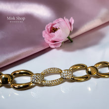 اسوارة جنزير ناعمة خفيفة مطلية ذهب 18 قيراط مع تفاصيل زيركون أنيقة من Misk Shop