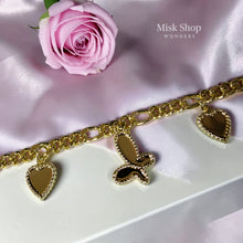 
اسوارة جنزير عريضة مع قلوب وفراشة متحركة مطلية ذهب عيار 21 من Misk Shop