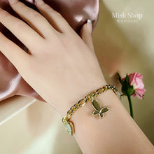 
اسوارة جنزير عريضة مع قلوب وفراشة متحركة مطلية ذهب عيار 21 من Misk Shop