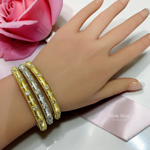 اسوارة فاخرة مرصعة مطلية ذهب من Misk Shop