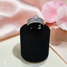 Luxury silver wedding ring with white gold and platinum plating and high clarity zircon stones by Misk Shop Jordan.