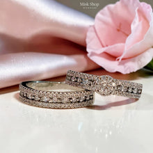 Luxury silver wedding ring with white gold and platinum plating and high clarity zircon stones by Misk Shop Jordan.