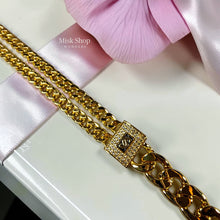 اسوارة عريضة مطلية ذهب مستوحاة من موناكو من Misk Shop
