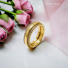 18K yellow gold plated zirconia wedding ring shown from the side