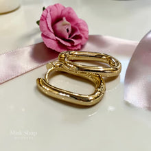 حلق بيضاوي ناعم مطلي ذهب عيار 21 من Misk Shop
