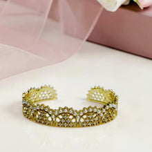 Open cuff pearl and zircon lattice bracelet