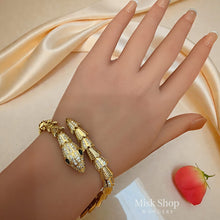 Luxury Snake Bracelet 18K Gold Plated with 5A Zircon – Adjustable Size