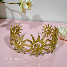 Gold plated women bracelet inspired by sun rays design