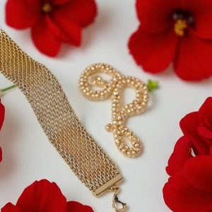 اسوارة الوشاح شكل شبك ذهبي مع قفل وسلسلة مطلي بالذهب عيار ١٨