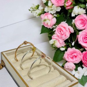 اسوارة باندورا مميزة بإطار ثابت